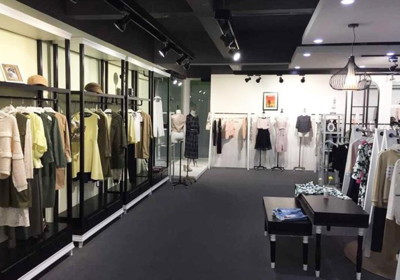 臺州前店后廠模式 服裝店提升銷量的定價策略